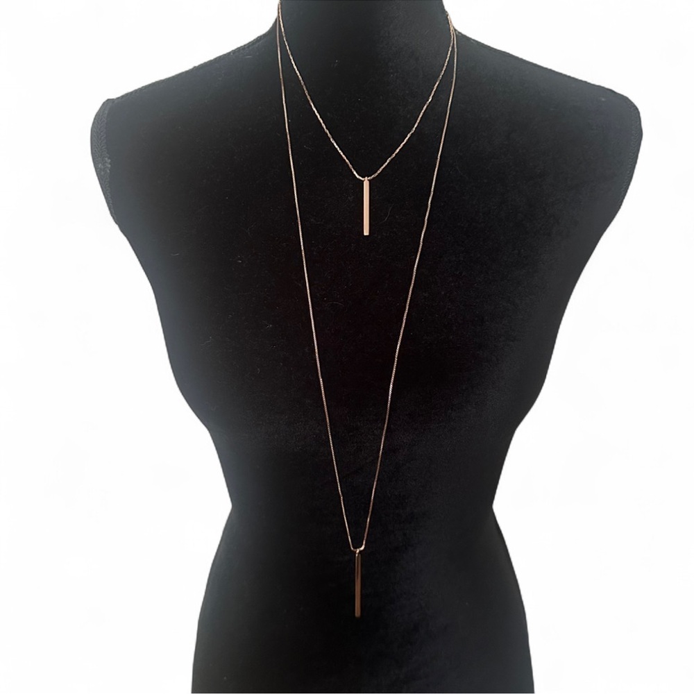 Chico’s Rose Gold Layered Pillar Bar Necklace 28”